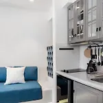 Apart-hotel Art And Sky 4*