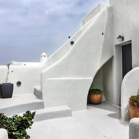 Aparthotel Art And Sky 4*