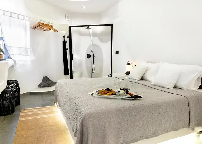 Art And Sky 아파트호텔 피르고스